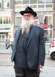 1556_00058